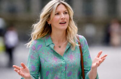 Lisa Faulkner spune că mamografia i-a depistat din timp cancerul mamar în stadiu incipient
