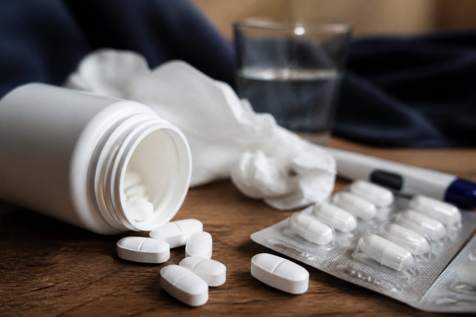 Nurofen Răceală și Gripă ameliorează 8 simptome, iar după 3 zile fără îmbunătățire este necesar consult medical