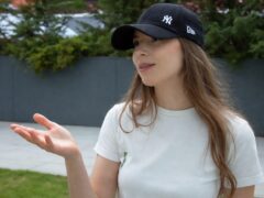 Un adolescent din trei are probleme cu somnul, iar telefonul și stresul agravează oboseala